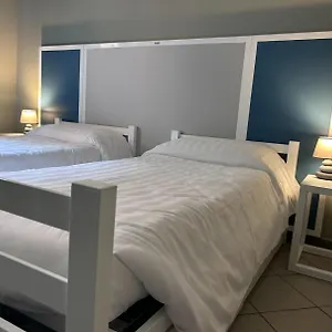  Hostel Scout Center