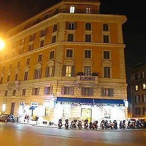 Tourist House לינה וארוחת בוקר